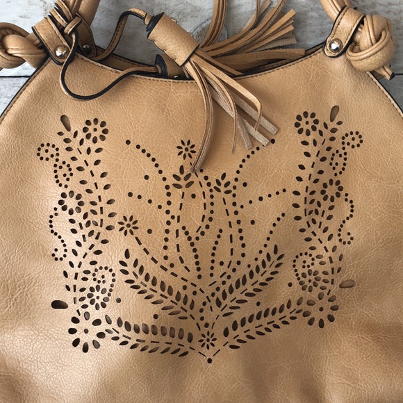 Baci Italian leather laser cut handbag - Picture 4 of 15